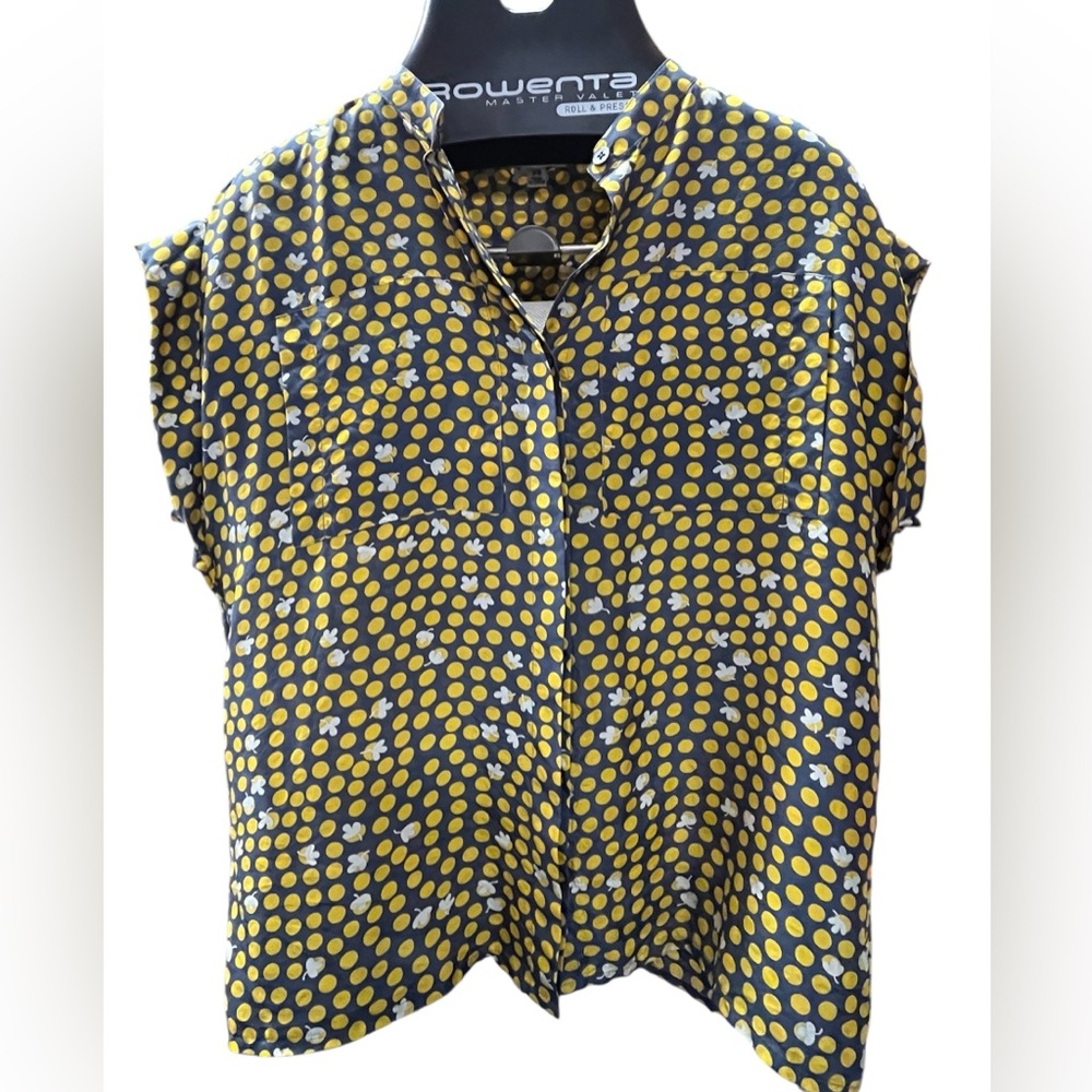 CAbi gray and Yellow Polka Dot Blouse with small white flower print 100% silk